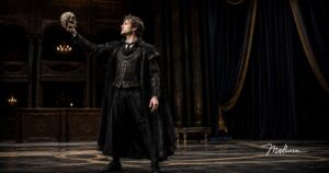 Hamlet auf der Bühne